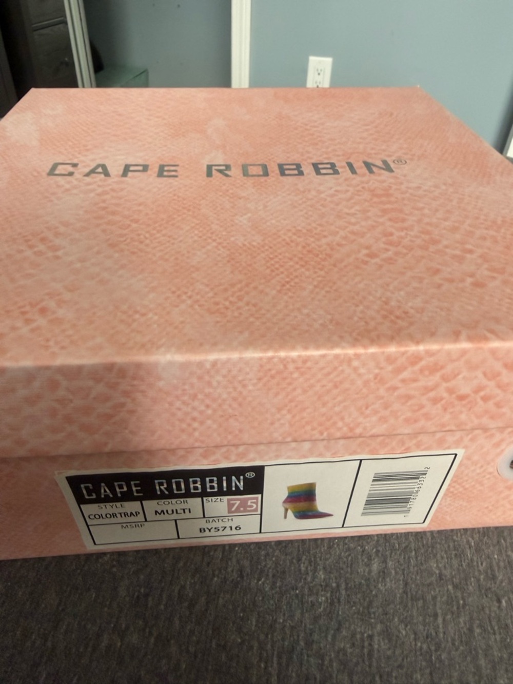 Cape Robbin Multicolor Crystal Ankle Boots - NWT - Picture 8 of 8